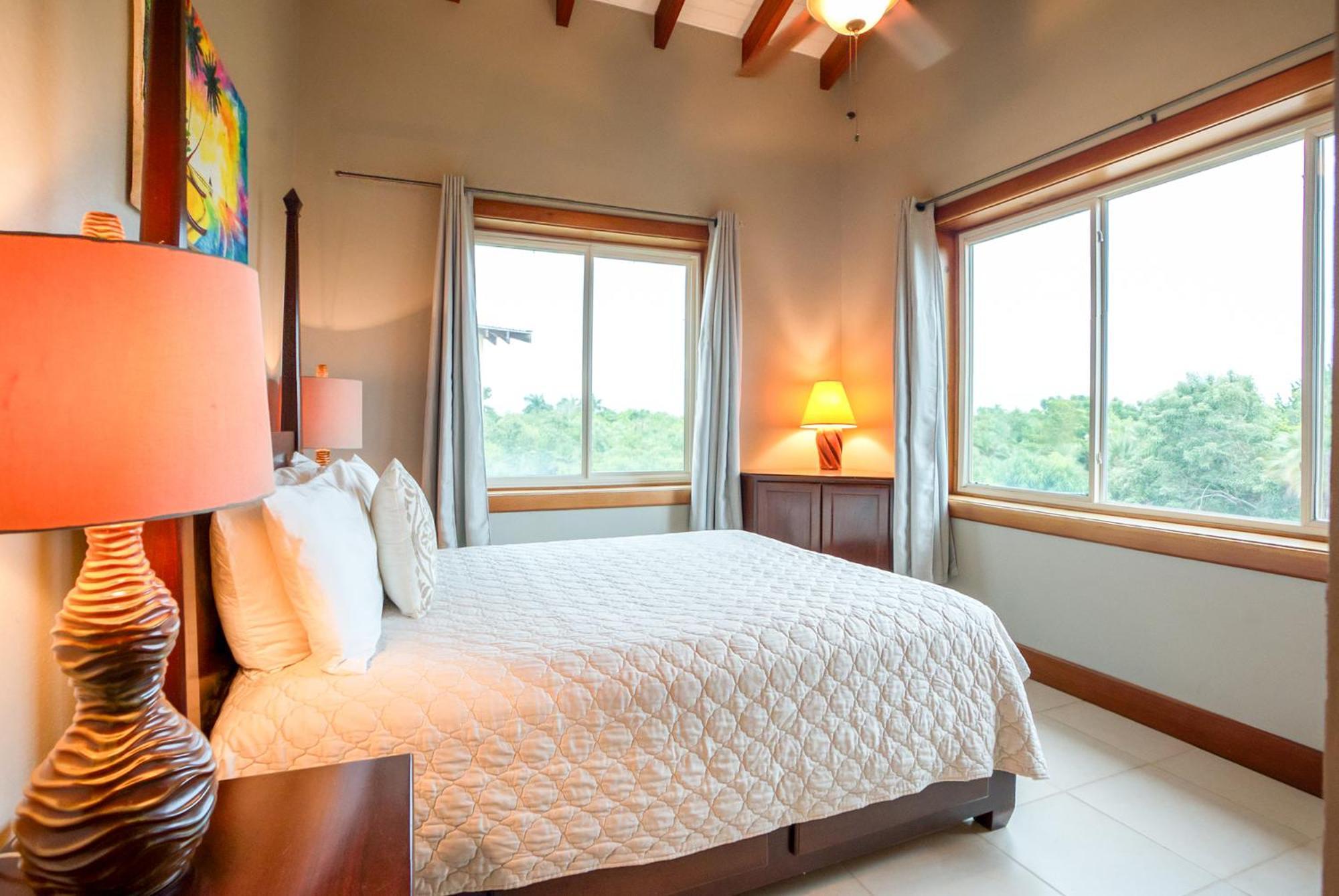 The Villas At Cocoplum Placencia Номер фото